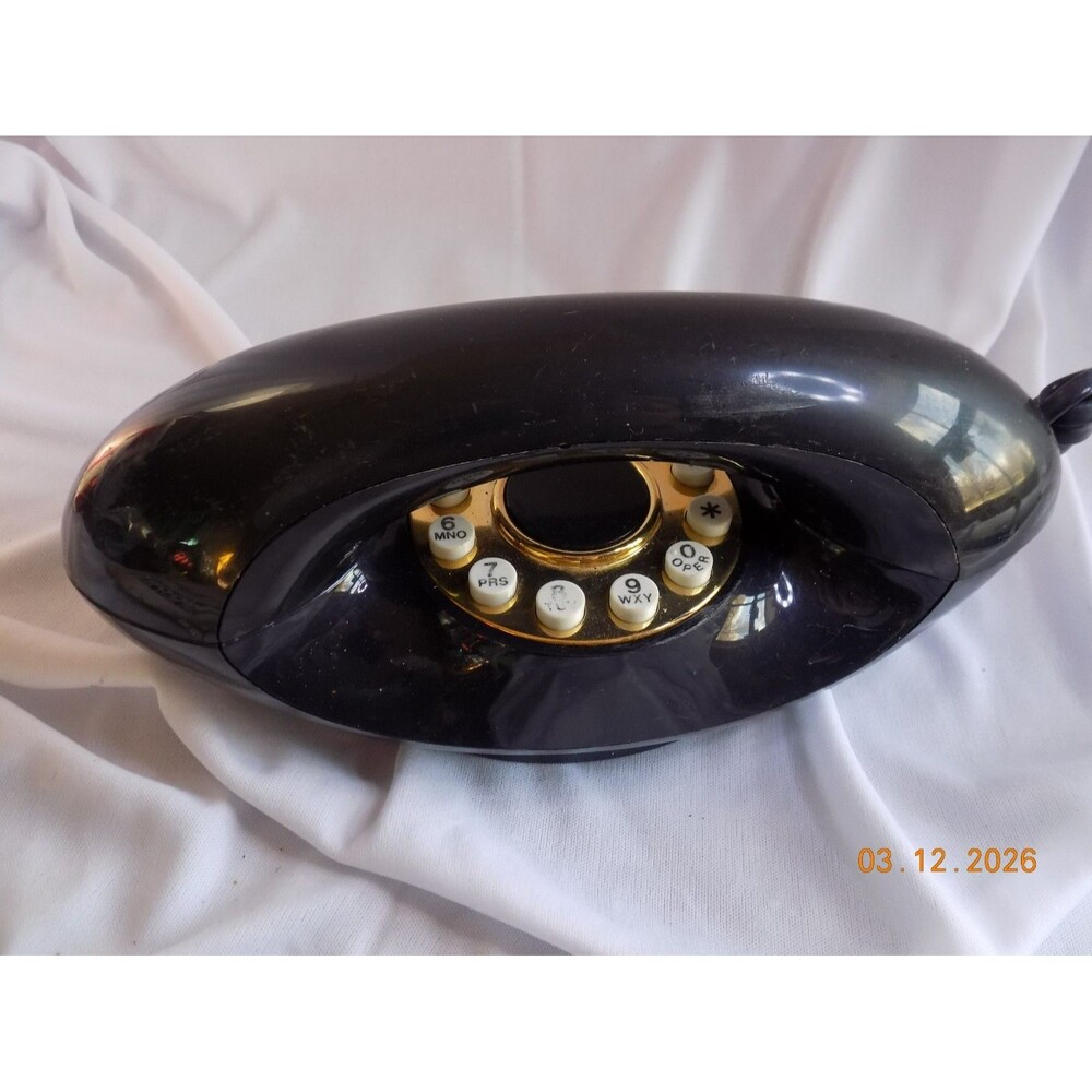 Push button vintage style looking phone